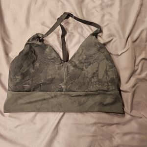 Alphalete sports bra